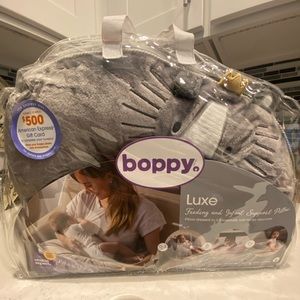 Boppy nursing pillow LUXE